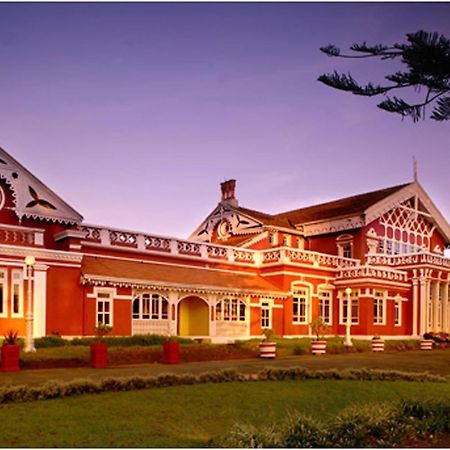 Welcomheritage Fernhills Royal Palace أوتي المظهر الخارجي الصورة